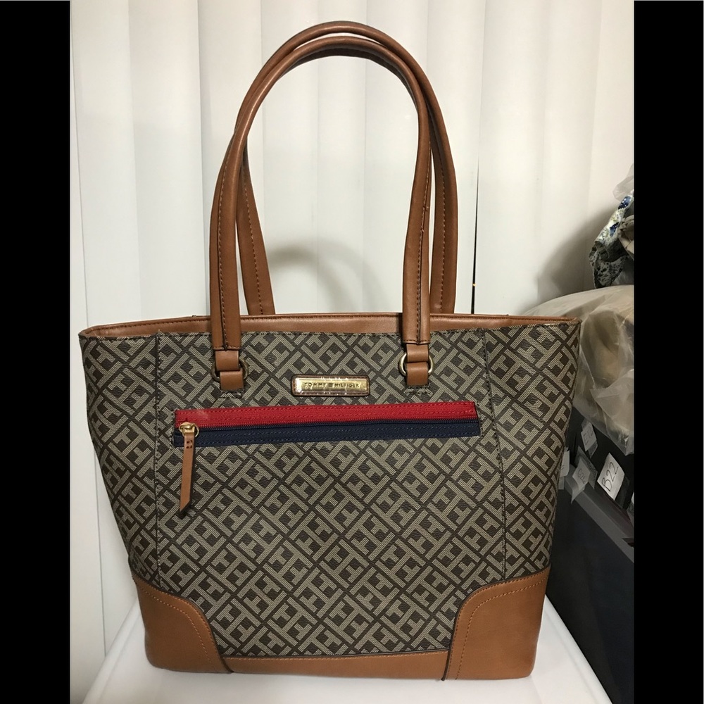 TOMMY HILFIGER  Dark Chocolate monogram tote